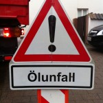 Füllen: Ölspur-03.0.12012-2
